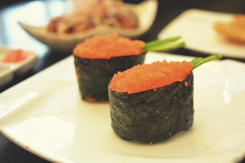 can cats eat sushi