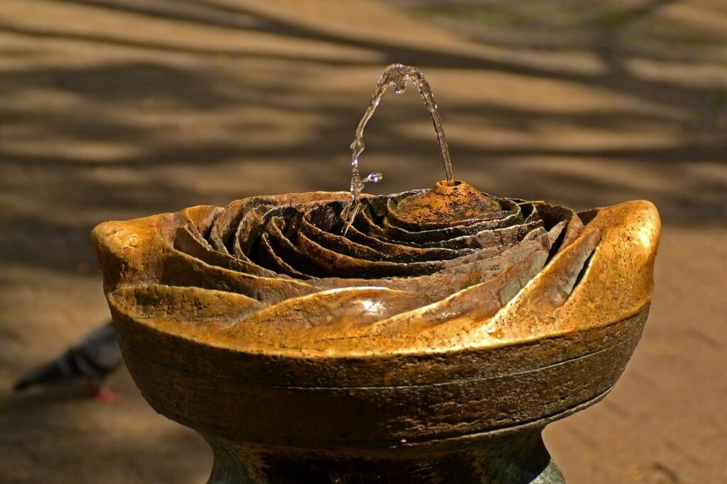feline water fountain