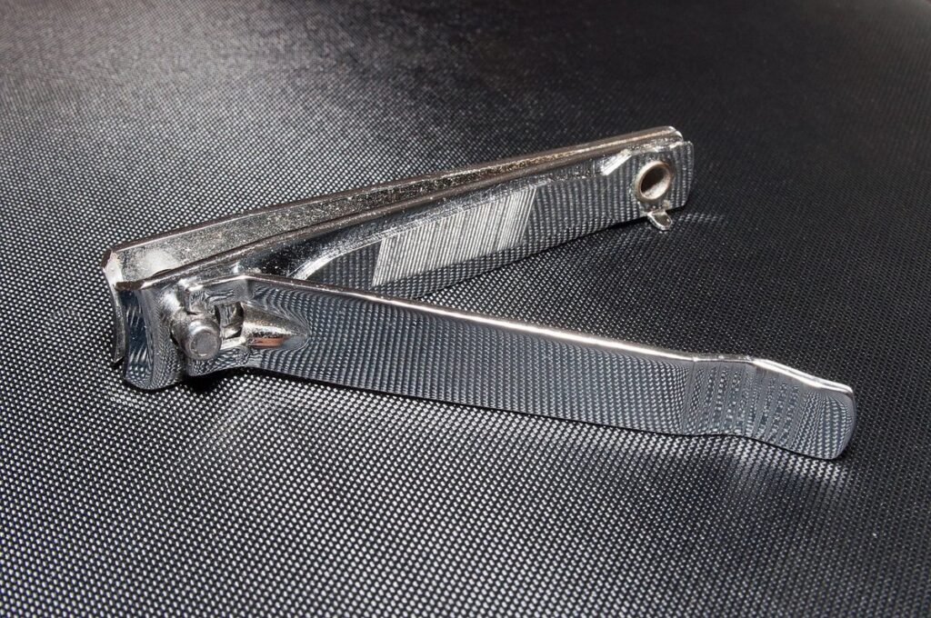 cat nail clippers